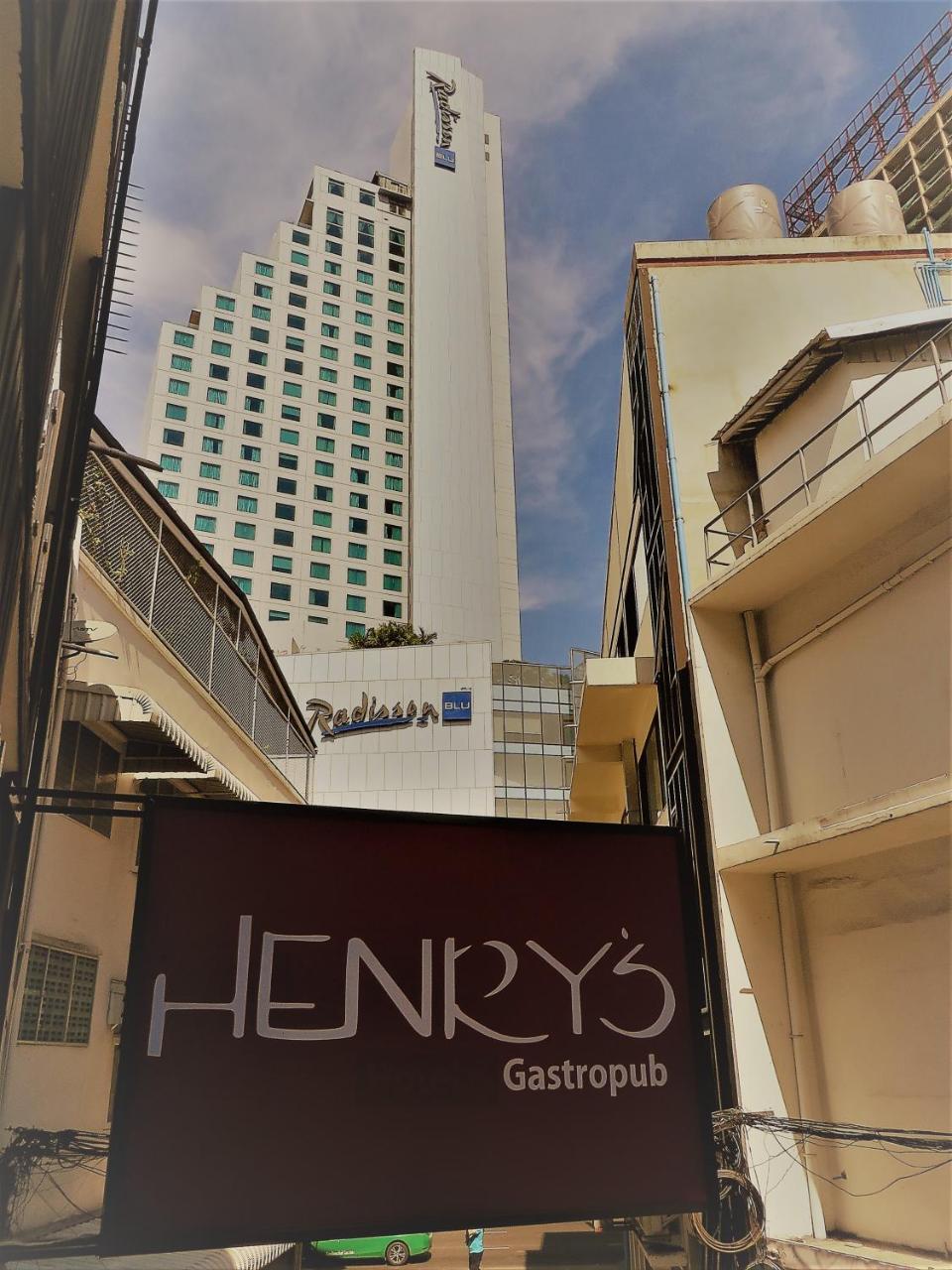 Henry'S Hotel & Gastropub Bangkok Exterior foto